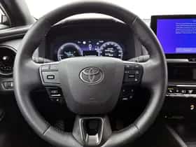 Toyota C-HR (2024) thumbnail 18