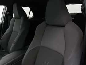Toyota C-HR (2024) thumbnail 27