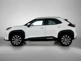 Toyota Yaris_Cross (2023) thumbnail 3