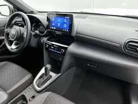 Toyota Yaris_Cross (2023) thumbnail 6