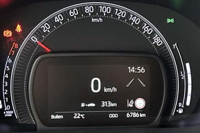 Toyota Aygo (2024) thumbnail 5