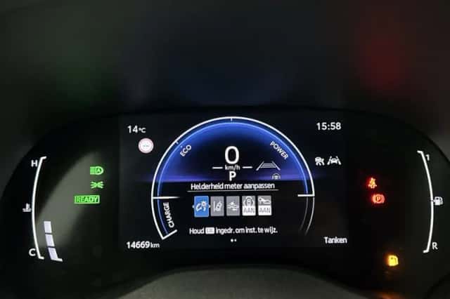 Toyota Yaris_Cross (2024) thumbnail 5