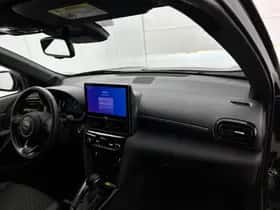 Toyota Yaris_Cross (2024) thumbnail 6