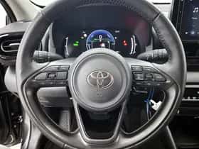 Toyota Yaris (2025) thumbnail 17
