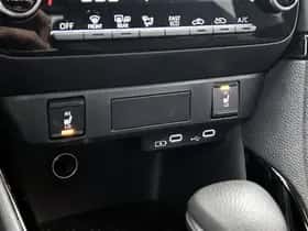 Toyota Yaris (2025) thumbnail 18