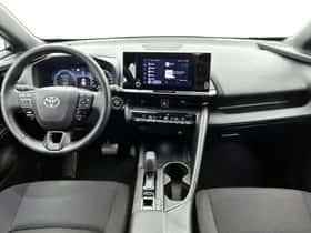 Toyota C-HR (2025) thumbnail 4