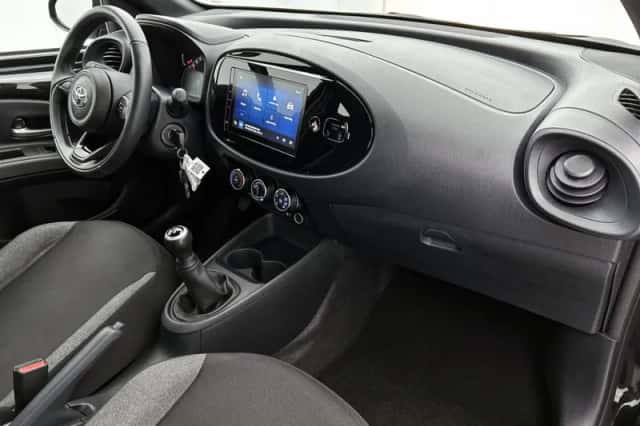 Toyota Aygo (2025) thumbnail 6