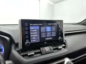 Toyota RAV4 (2022) thumbnail 32