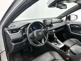 Toyota RAV4 (2022) thumbnail 36