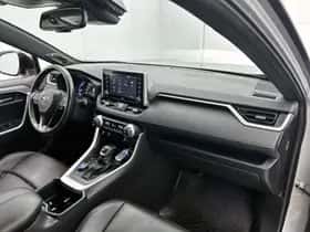 Toyota RAV4 (2022) thumbnail 7