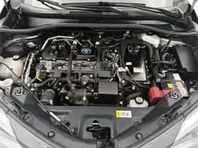Toyota C-HR (2023) thumbnail 30