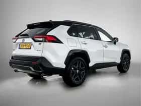 Toyota RAV4 (2025) thumbnail 3