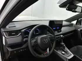 Toyota RAV4 (2025) thumbnail 32