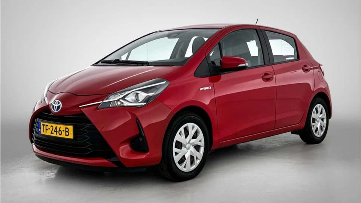 Toyota Yaris (2018) — foto 1