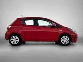 Toyota Yaris (2018) thumbnail 11