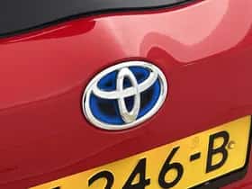 Toyota Yaris (2018) thumbnail 18