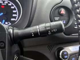 Toyota Yaris (2018) thumbnail 24