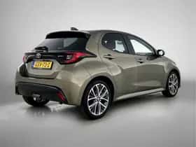 Toyota Yaris (2024) thumbnail 2