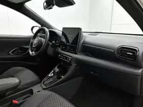 Toyota Yaris (2024) thumbnail 6