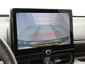 Toyota Yaris (2024) thumbnail 8