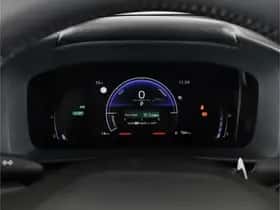Toyota C-HR (2026) thumbnail 4