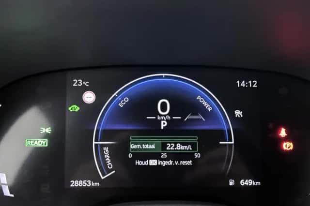 Toyota Yaris (2025) thumbnail 5