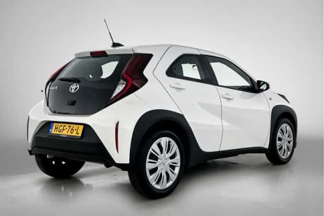 Toyota Aygo (2025) thumbnail 2