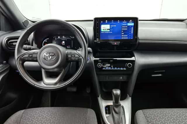 Toyota Yaris_Cross (2023) thumbnail 4
