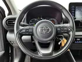 Toyota Yaris (2022) thumbnail 18