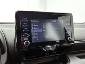 Toyota Yaris (2022) thumbnail 7