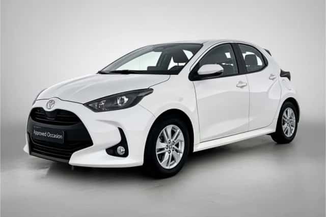 Toyota Yaris (2024) thumbnail 1