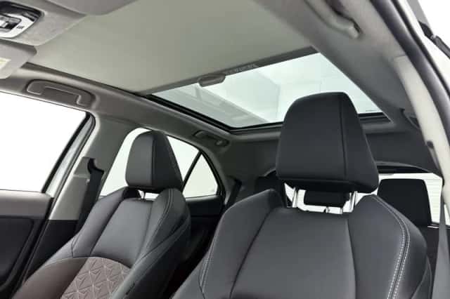 Toyota Yaris_Cross (2022) thumbnail 4