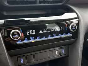 Toyota Yaris_Cross (2022) thumbnail 10