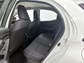 Toyota Yaris (2022) thumbnail 16