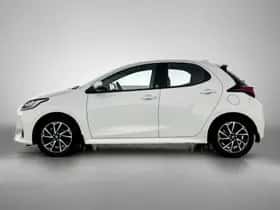 Toyota Yaris (2022) thumbnail 3