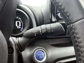 Toyota Yaris (2022) thumbnail 25