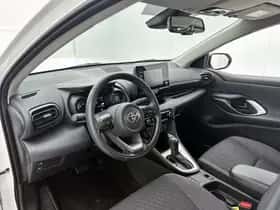 Toyota Yaris (2022) thumbnail 35