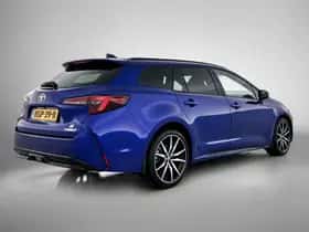 Toyota Corolla_Touring_Sports (2023) thumbnail 2