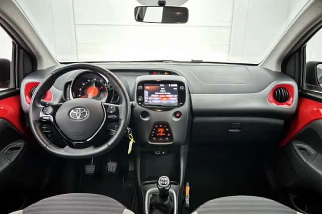 Toyota Aygo (2019) thumbnail 5
