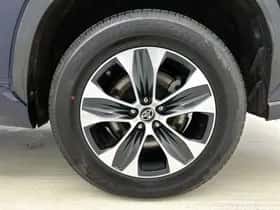 Toyota Highlander (2024) thumbnail 23