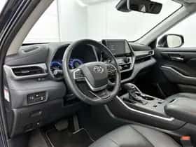 Toyota Highlander (2024) thumbnail 33