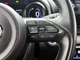 Toyota Yaris (2021) thumbnail 14