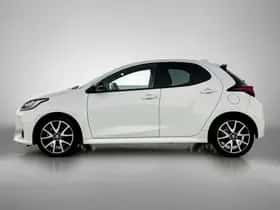 Toyota Yaris (2021) thumbnail 3