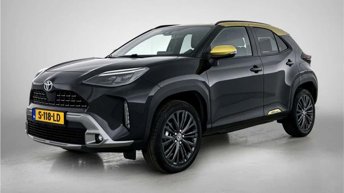 Toyota Yaris_Cross (2023) — foto 1