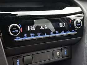 Toyota Yaris_Cross (2023) thumbnail 9