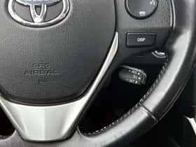 Toyota Auris (2014) thumbnail 14
