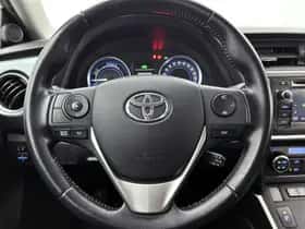 Toyota Auris (2014) thumbnail 17