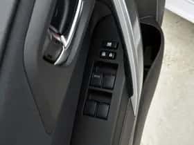 Toyota Auris (2014) thumbnail 21