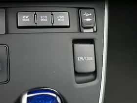 Toyota Auris (2014) thumbnail 23