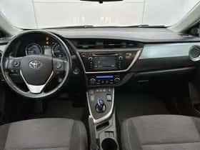 Toyota Auris (2014) thumbnail 4